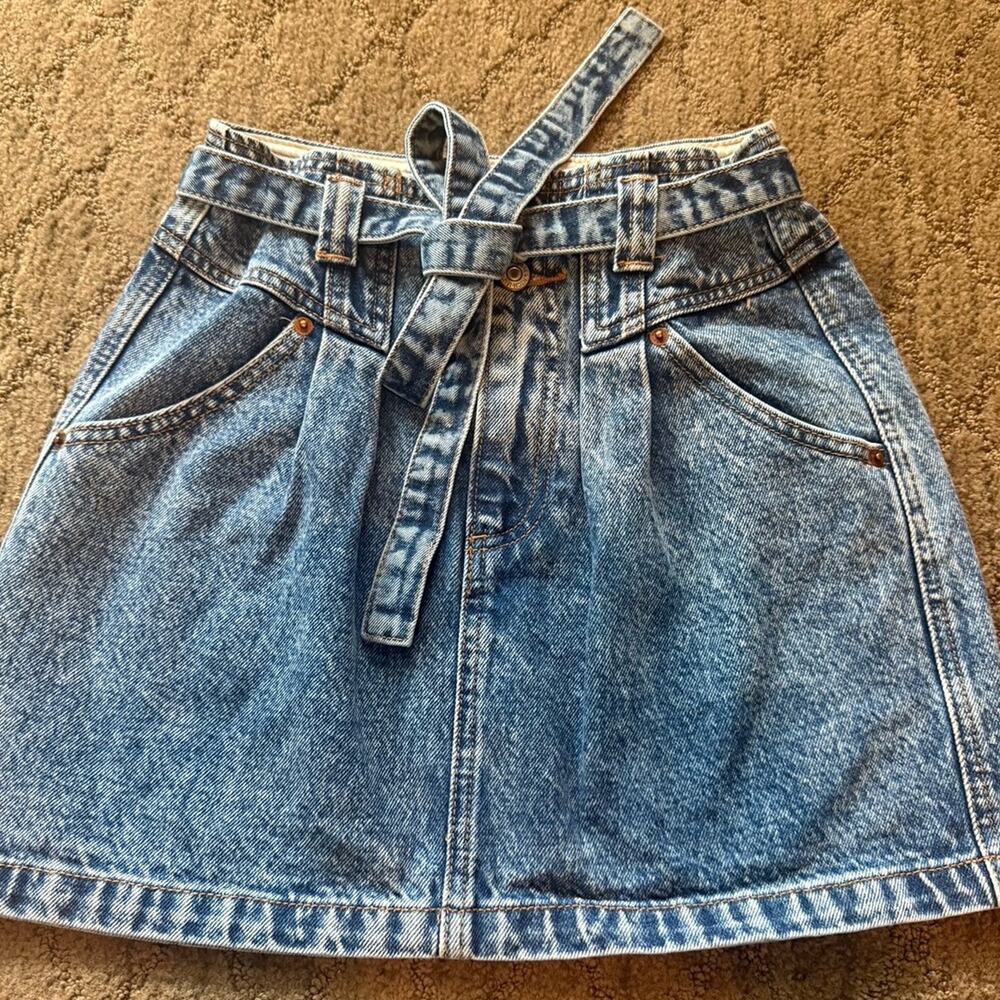Abercrombie & Fitch Denim Natural Rise Skirt, Size 26